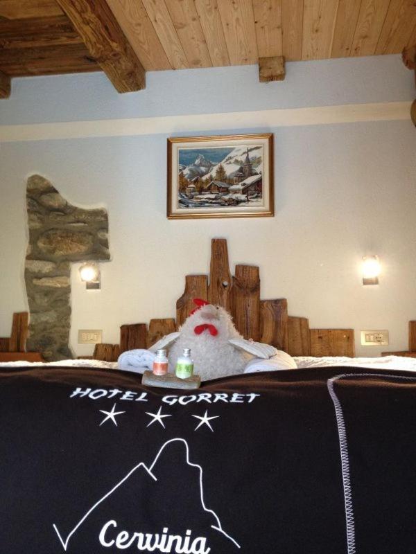 Hotel Meuble Gorret Breuil-Cervinia Quarto foto